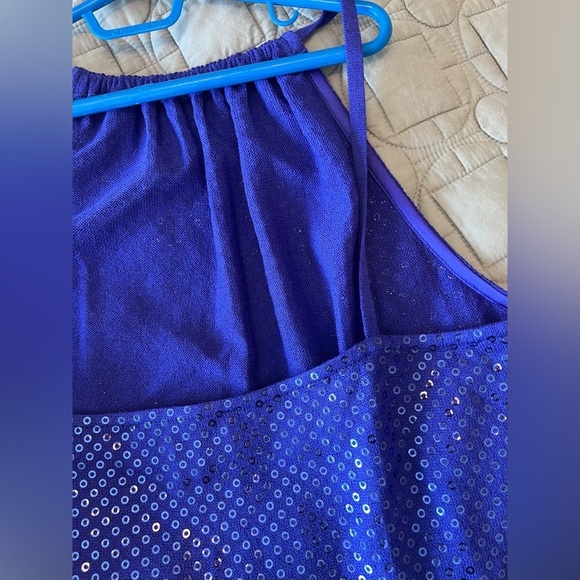 St. John Sequin Tank Top - Picture 12 of 12